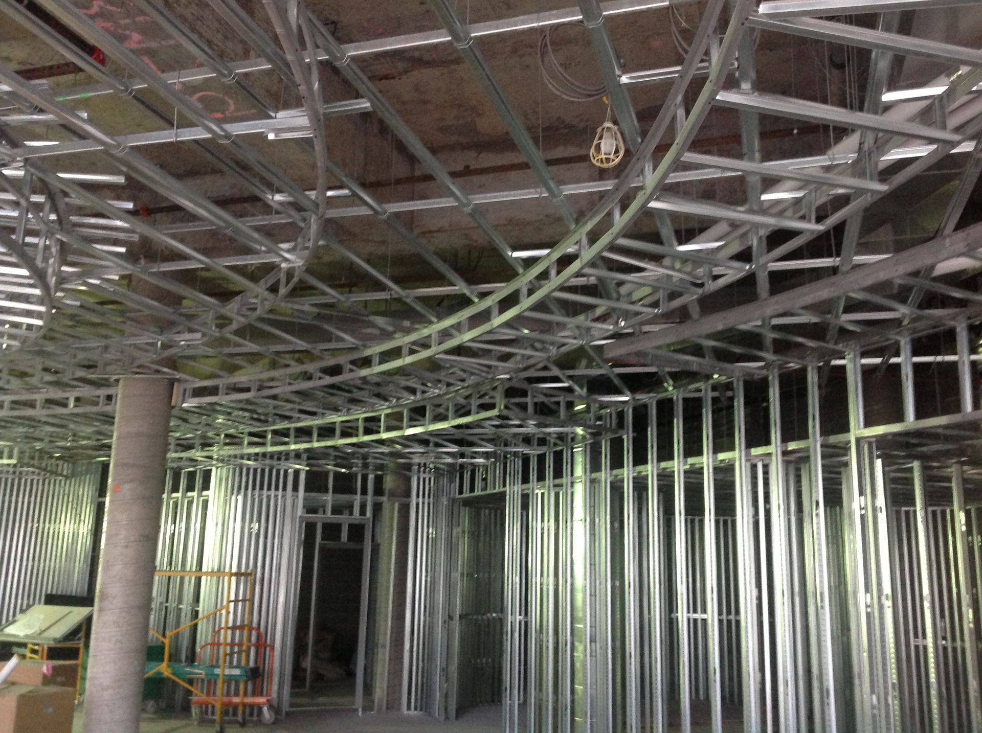 Professional Ceiling and Walls Design